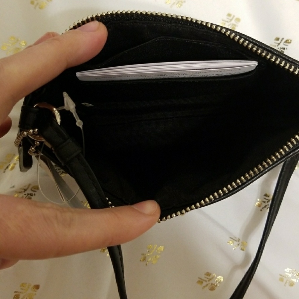 NWT Authentic COACH wristlet wallet - Picture 3 of 3